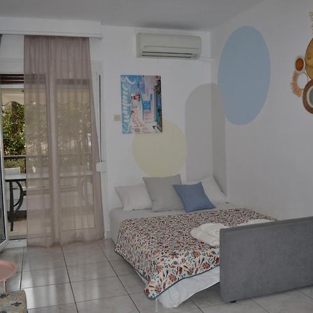 Evaliana Seaside Apartment PalaiónTsiflíkion Exterior foto