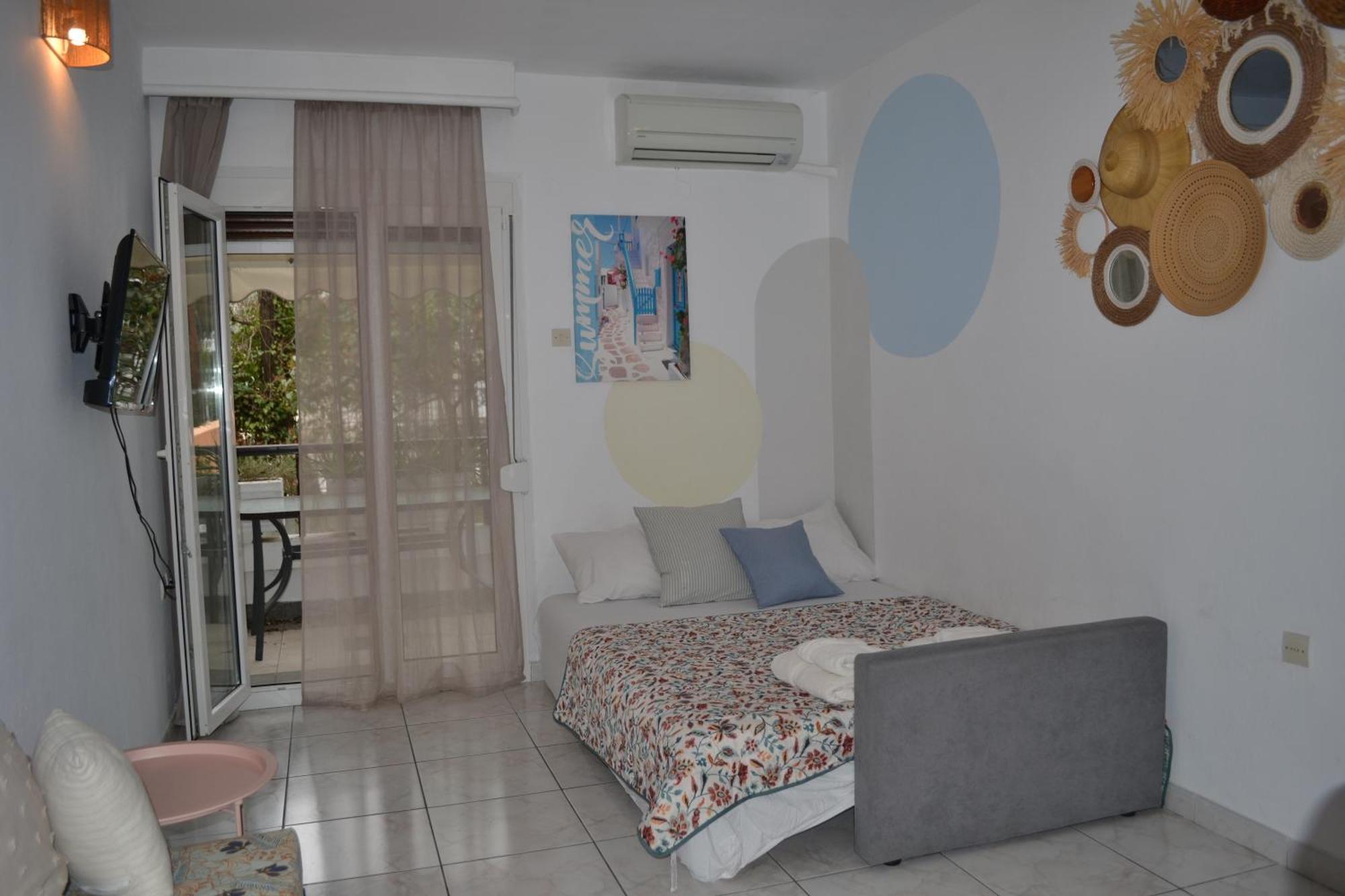 Evaliana Seaside Apartment PalaiónTsiflíkion Exterior foto